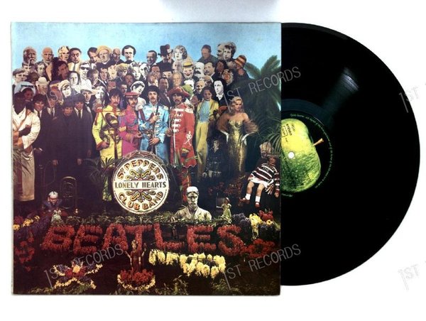 The Beatles - Sgt. Pepper's Lonely Hearts Club Band GER LP FOC (VG+/VG+)